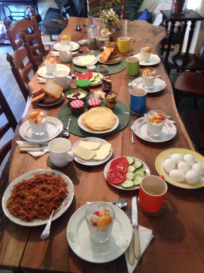 Sno House In Kazbeg Hotel ภายนอก รูปภาพ